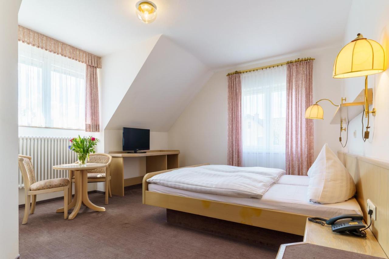 Hotel Sonne Gottmadingen Kültér fotó